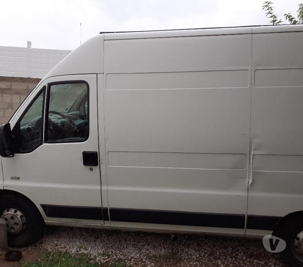 Véhicules commerciaux & utilitaires d'occasion Pyrénées-Orientales Perpignan - Photos Vivastreet Peugeot Boxer 2l hdi Année 2006 Ct ok BEG. + véh