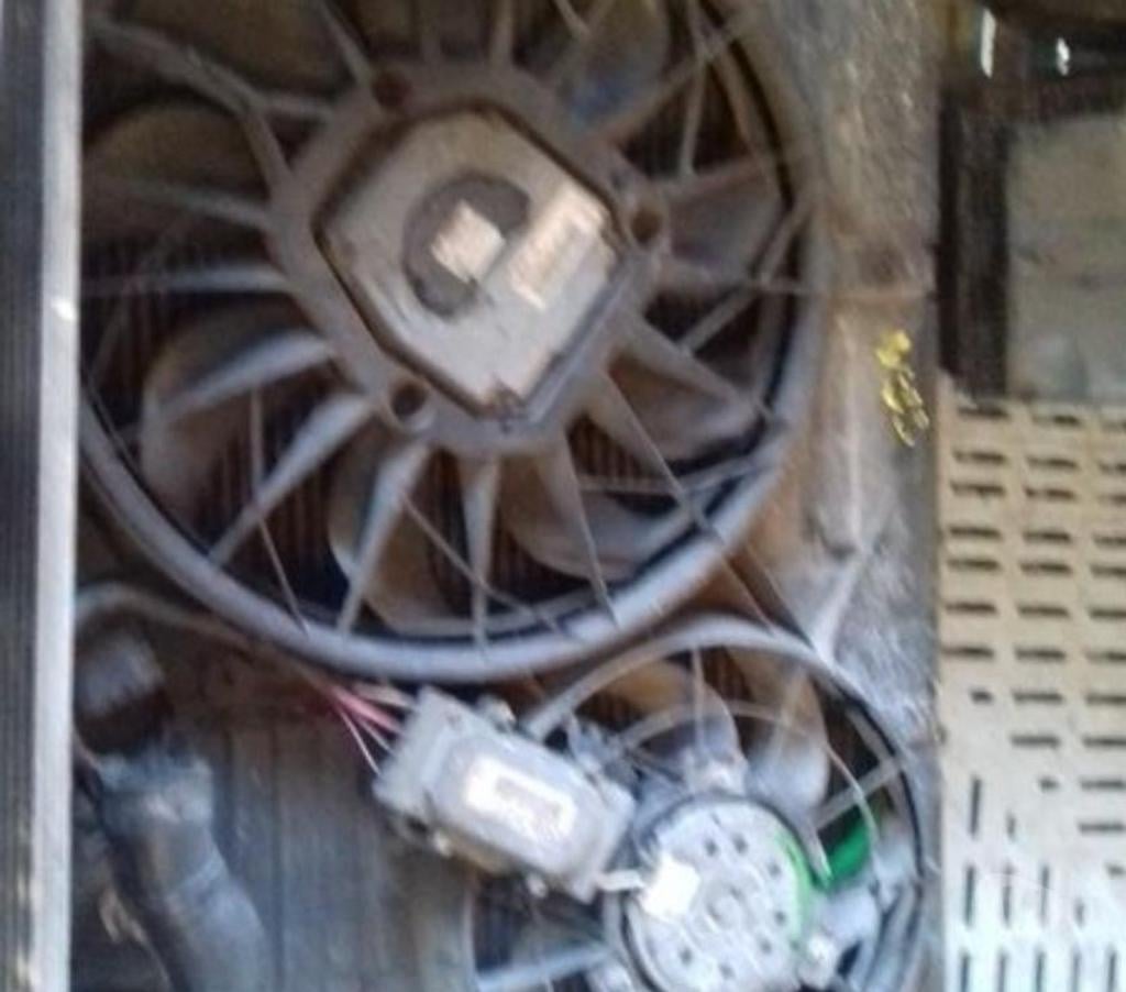 Pièces et services auto Hérault Beziers - 34500 - Photos Vivastreet ventilo Volkswagen touareg v10 tdi toute pièces dispo