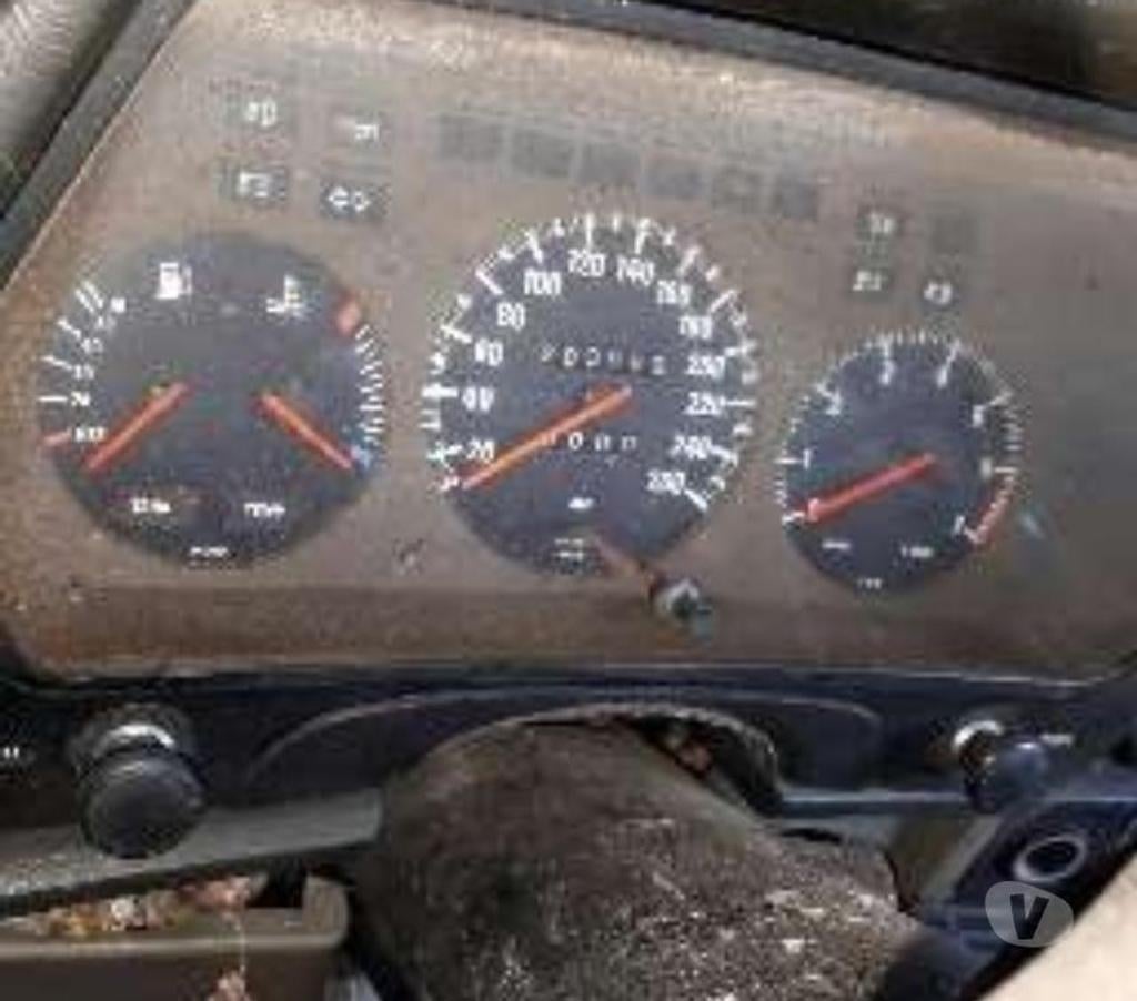 Pièces et services auto Hérault Beziers - 34500 - Photos Vivastreet PORTE bmw 635 csi e24 porte 635 csi e24 prix 150 euro
