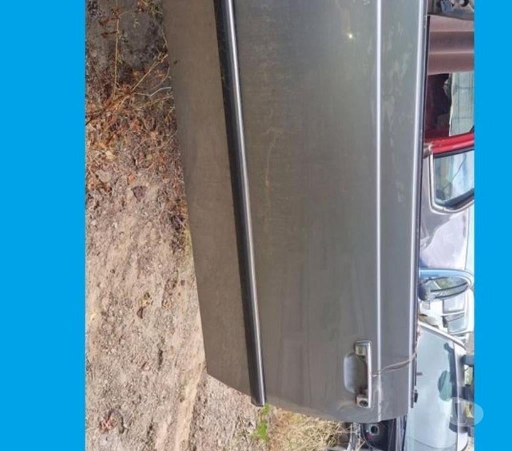 Pièces et services auto Hérault Beziers - 34500 - Photos Vivastreet PORTE bmw 635 csi e24 porte 635 csi e24 prix 150 euro