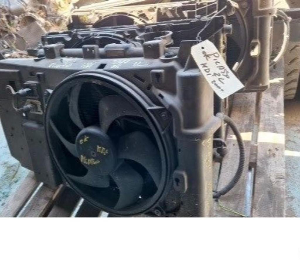 Pièces et services auto Hérault Beziers - 34500 - Photos Vivastreet radiateur Picasso 1 dispo 18 dispo 1l6 es 1l8 es 2