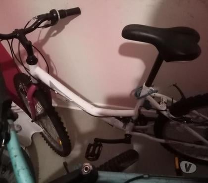 Matériel de sport Lille Lille - Photos Vivastreet Vend vélo ados fille