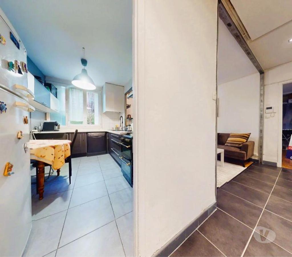 Appartements à vendre Isère Grenoble - Photos Vivastreet Charmant T2 Meublé Clés en Main à Grenoble.
