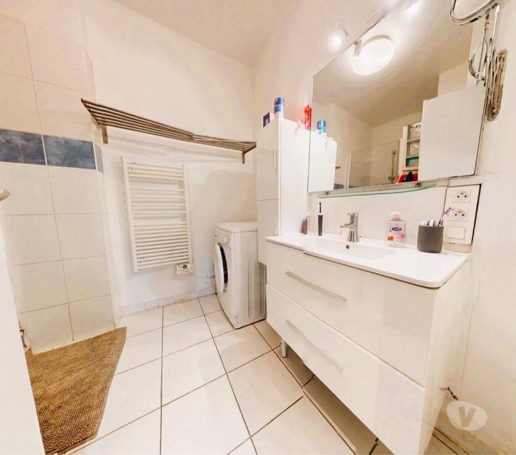 Appartements à vendre Isère Grenoble - Photos Vivastreet Charmant T2 Meublé Clés en Main à Grenoble.