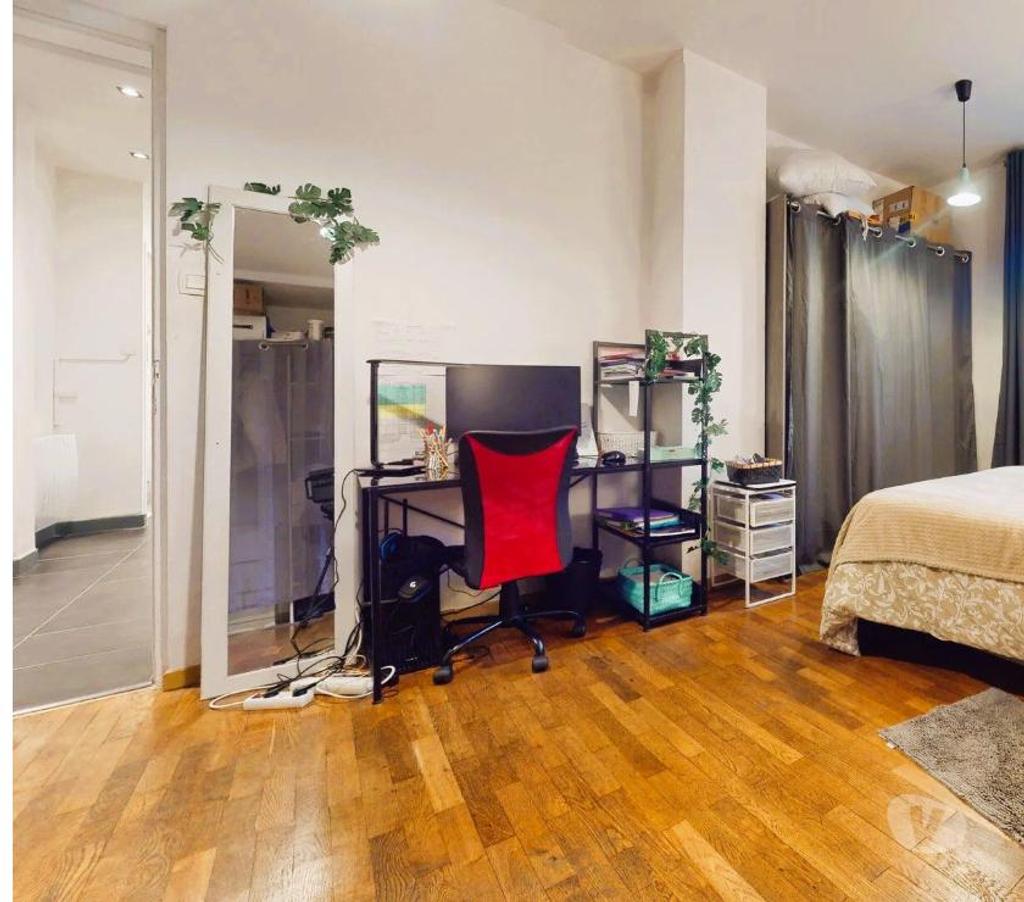 Appartements à vendre Isère Grenoble - Photos Vivastreet Charmant T2 Meublé Clés en Main à Grenoble.