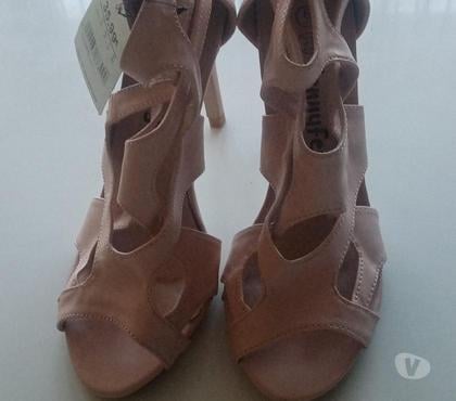 Chaussures Velizy Villacoublay Yvelines - Photos Vivastreet chaussures rose femme jennyfer