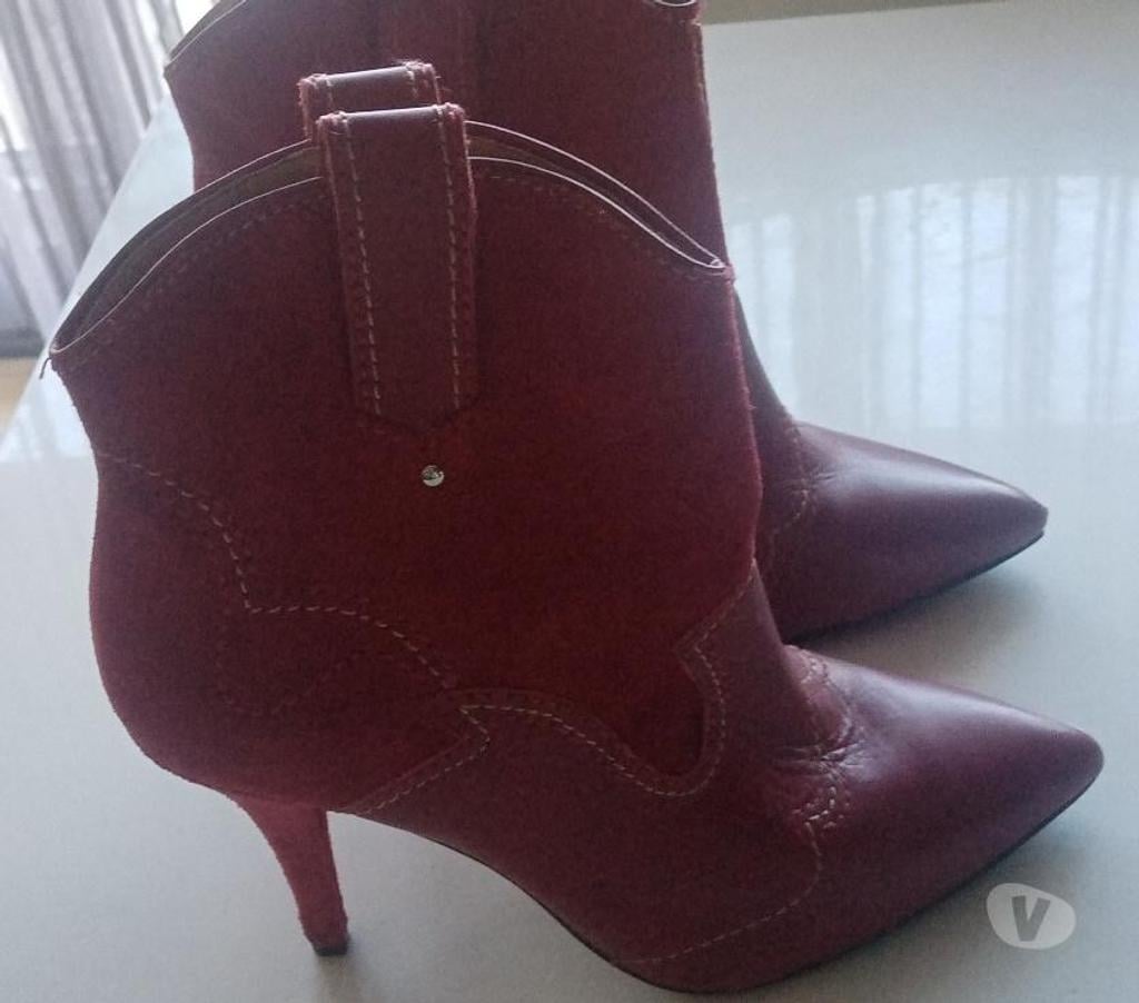 Chaussures Yvelines Velizy Villacoublay - 78140 - Photos Vivastreet BOTTINES ROUGE FEMME