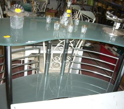 Ameublement & art de la table Sartrouville Yvelines - Photos Vivastreet Bar en verre opaque, promotion