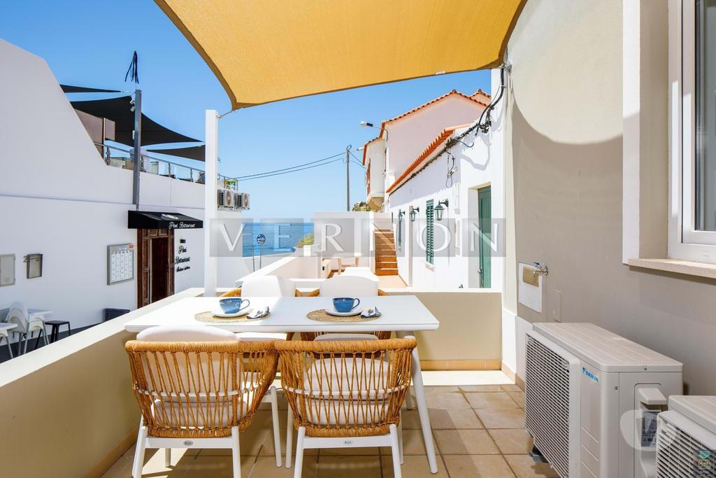 Appartements à vendre Portugal - Photos Vivastreet Algarve, villa avec 4 studios indépendants, située dans le...