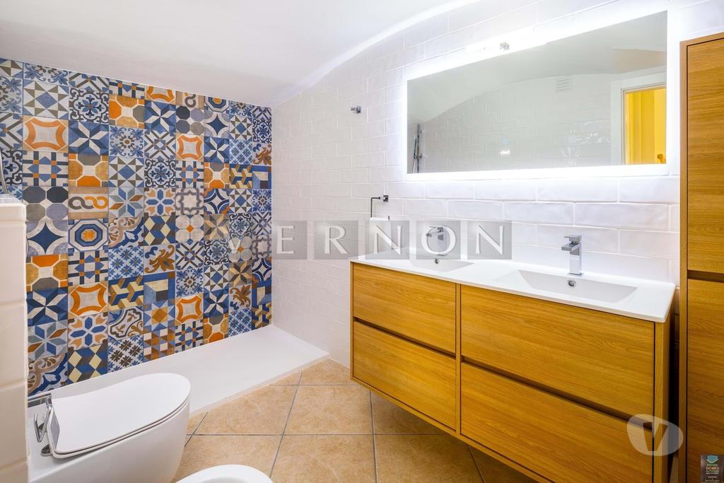 Appartements à vendre Portugal - Photos Vivastreet Algarve, villa avec 4 studios indépendants, située dans le...