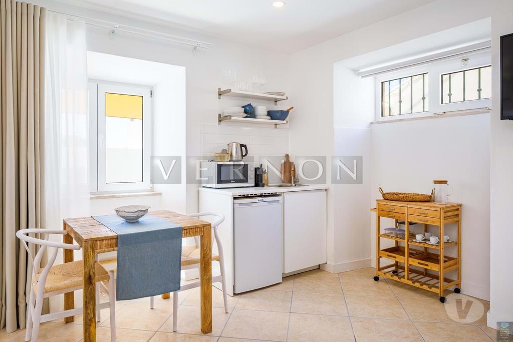 Appartements à vendre Portugal - Photos Vivastreet Algarve, villa avec 4 studios indépendants, située dans le...