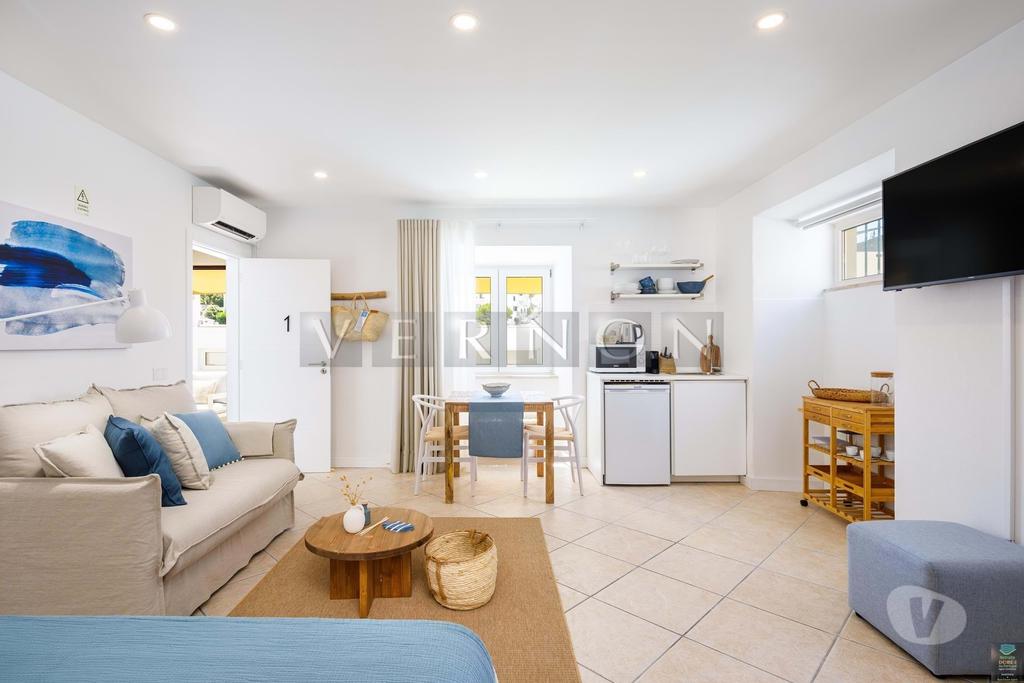 Appartements à vendre Portugal - Photos Vivastreet Algarve, villa avec 4 studios indépendants, située dans le...