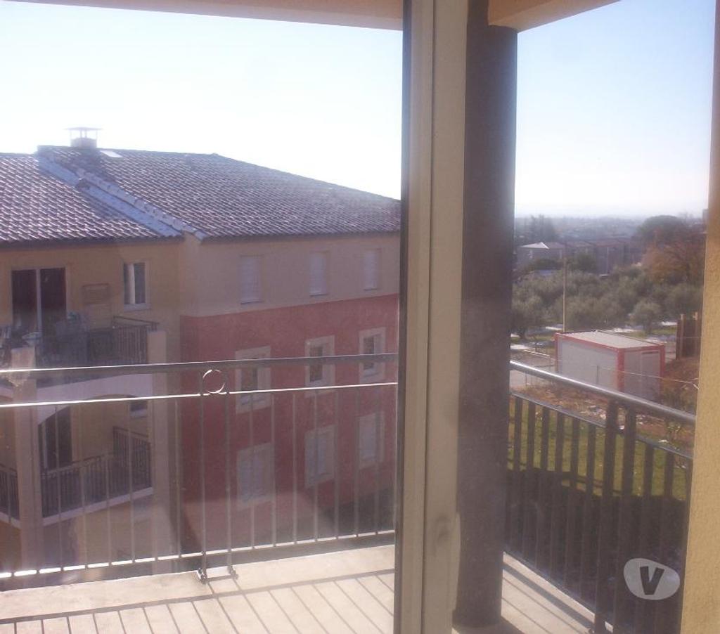 Location appartement Alpes-de-Haute-Provence Manosque - 04100 - Photos Vivastreet 2 PIECES CLIM 2 PARKINGS ensoleillé TERRASSE DIRECT PROPRIO