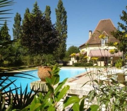 Maison à vendre Barinque Pyrénées-Atlantiques - Photos Vivastreet GENTILHOMMIERE entièrement rénovée. Proche PAU