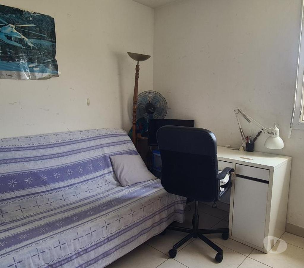 Appartements à vendre Var La Valette du Var - 83160 - Photos Vivastreet Appartement T4 90 m² – Dernier étage