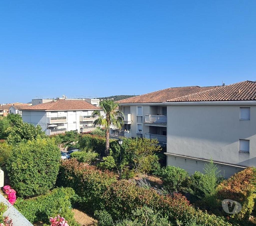 Appartements à vendre Var La Valette du Var - 83160 - Photos Vivastreet Appartement T4 90 m² – Dernier étage