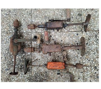 Bricolage - Jardin - Outillage Montceaux les Provins Seine-et-Marne - Photos Vivastreet perceuse a main