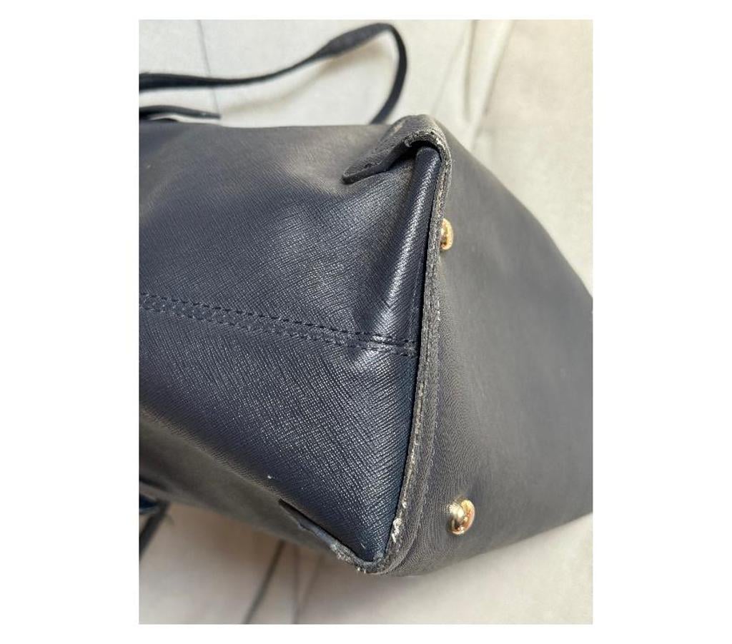 Accessoires - Bagagerie Nord Wasquehal - 59290 - Photos Vivastreet Sac à main Tommy Hilfiger (a restaurer)