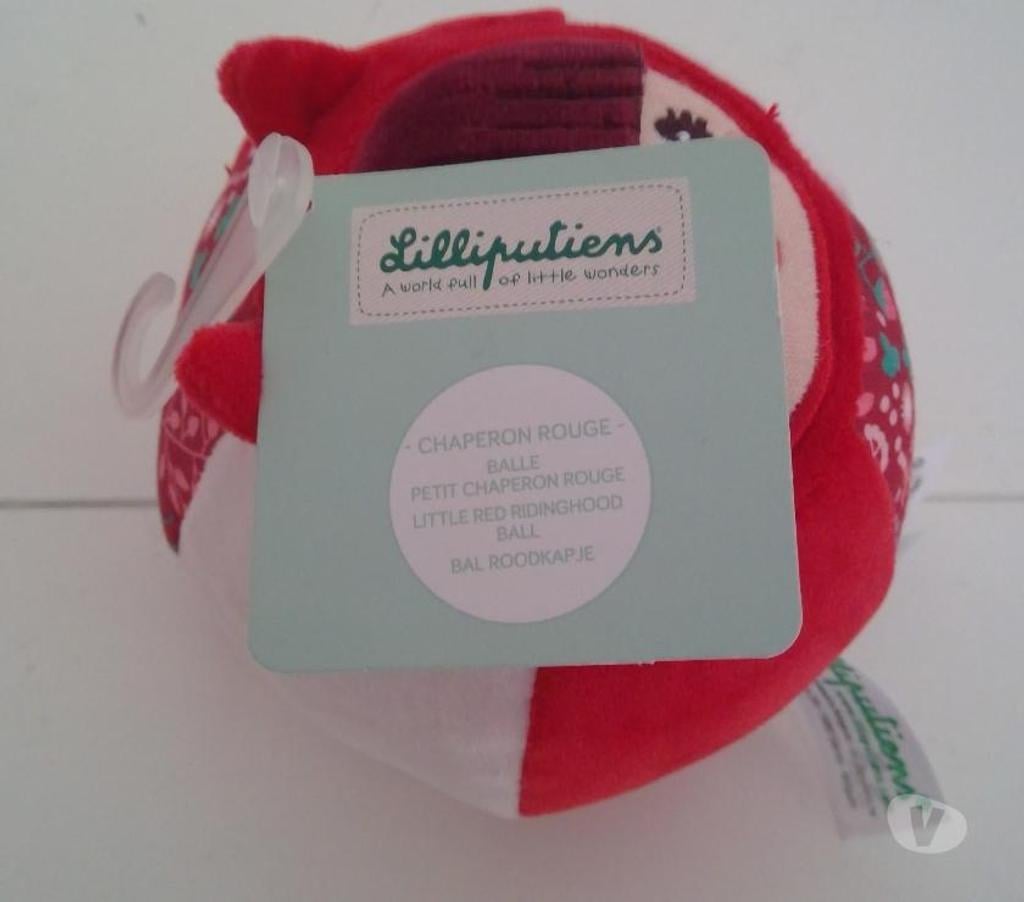 Equipements bébés Alpes-Maritimes Cannes - 06400 - Photos Vivastreet 13€ Balle d'activité Chaperon Rouge (Lilluputiens)