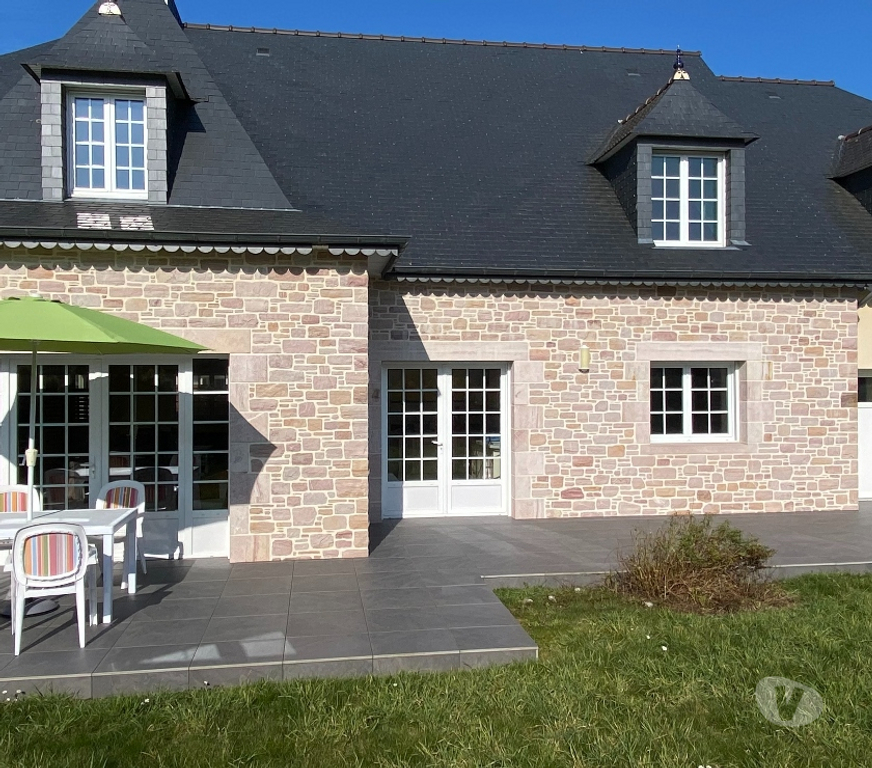 Vente Maison Côtes-d'Armor Pleneuf Val Andre - 22370 - Photos Vivastreet Superbe maison de 235 m2 en bord de mer
