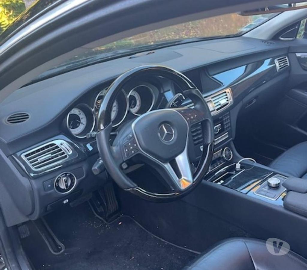 Voiture d'occasion Pyrénées-Atlantiques Pau - 64000 - Photos Vivastreet superbe MERCEDES CLS 2011 Toutes options
