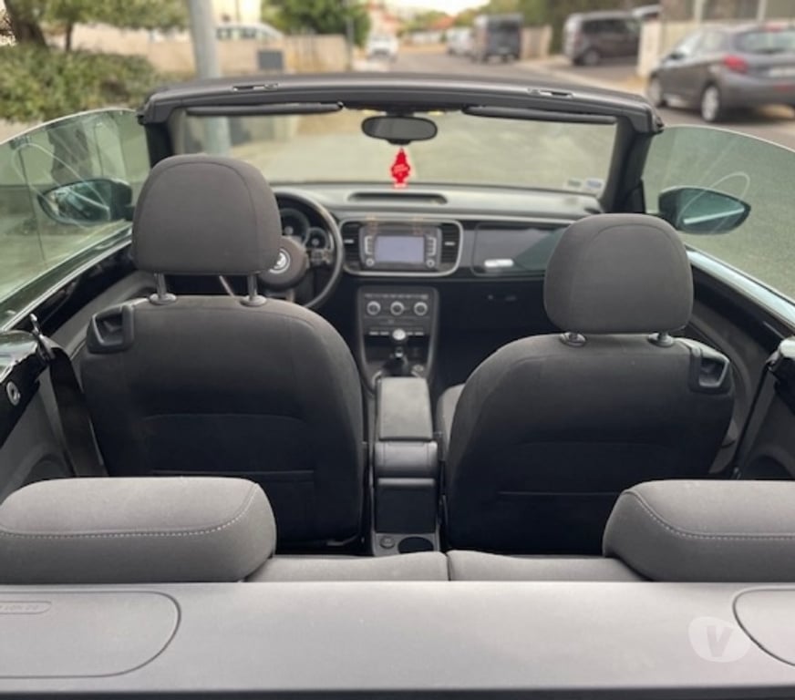 Voiture d'occasion Pyrénées-Orientales Perpignan - Photos Vivastreet Vw coccinelle CABRIOLET 1.6 TDI 105 CV
