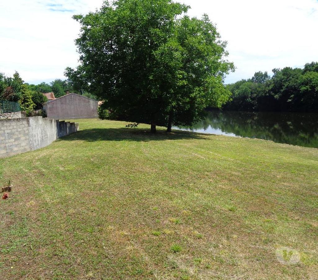 Vente Maison Dordogne Bergerac - 24100 - Photos Vivastreet 4 PARCELLES+MAISON BORD DE RIVIERE DORDOGNE