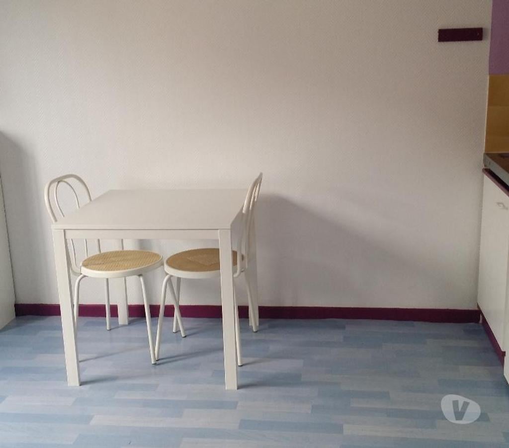 Location appartement Puy-de-Dôme Clermont Ferrand - Photos Vivastreet studio 21m2 + parking