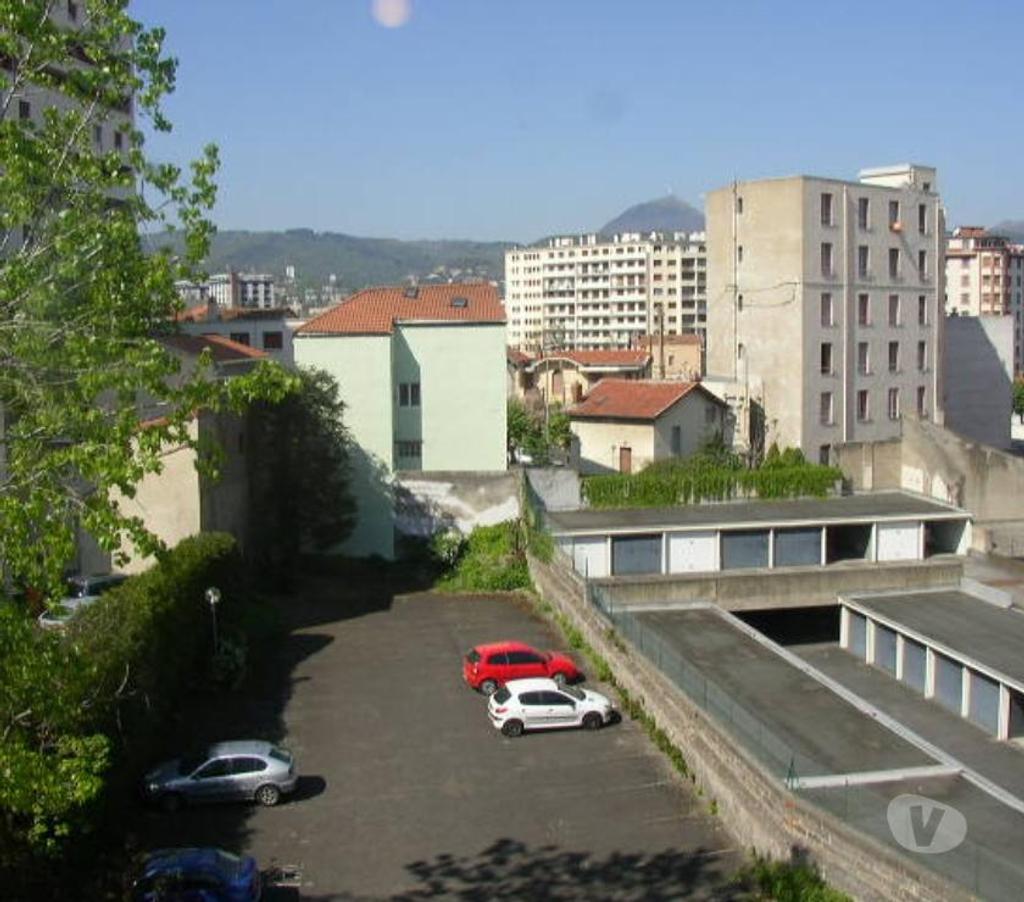 Location appartement Puy-de-Dôme Clermont Ferrand - Photos Vivastreet studio 21m2 + parking