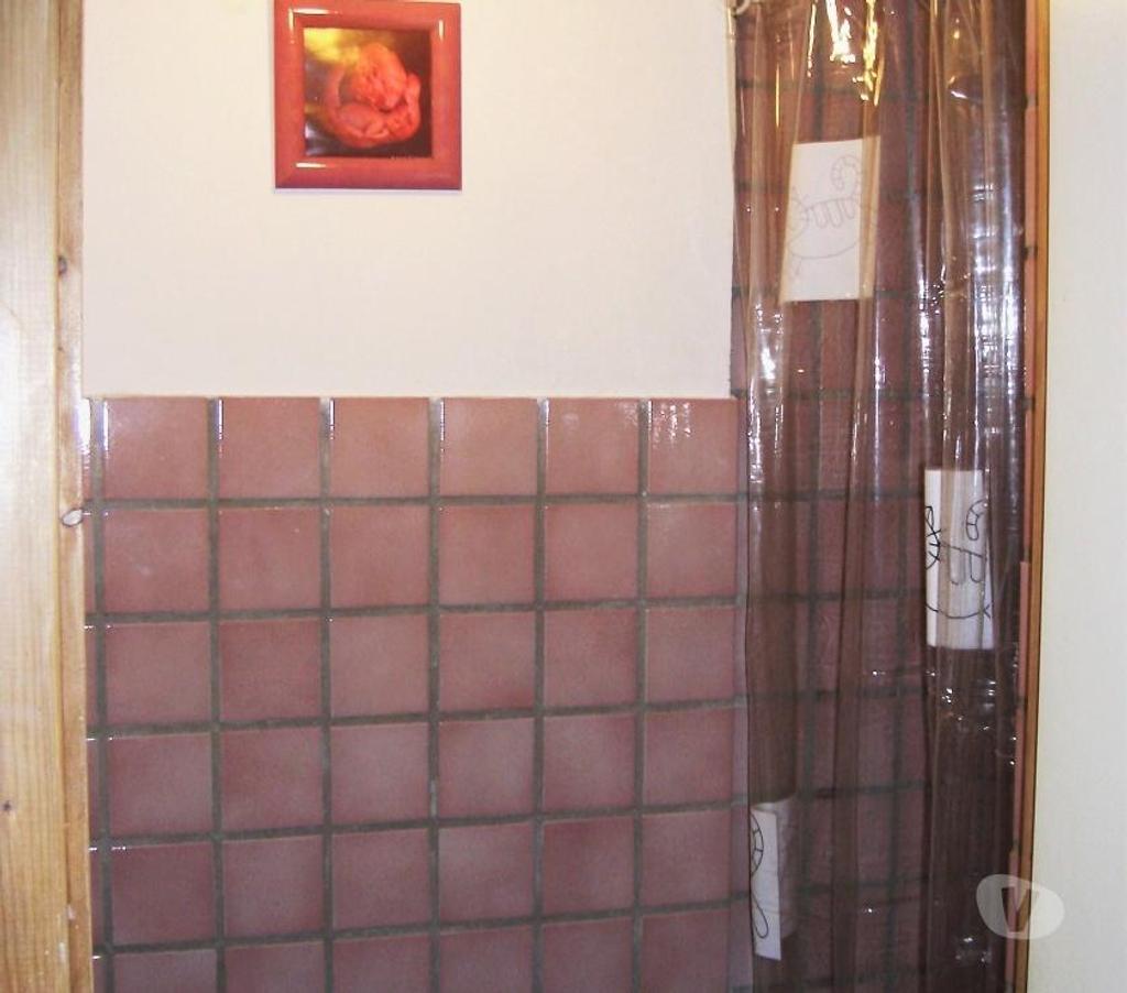 Appartement meublé Bouches-du-Rhône Peynier - 13790 - Photos Vivastreet PEYNIER LOUE STUDIO MEUBLE 20 m² POUR 1 PERSONNE