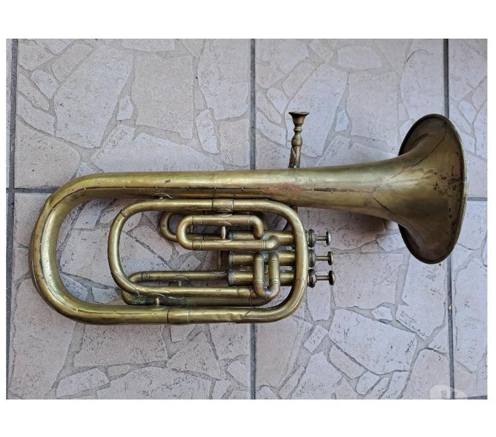 Instruments de musique Seine-et-Marne Montceaux les Provins - 77151 - Photos Vivastreet trombone ancien