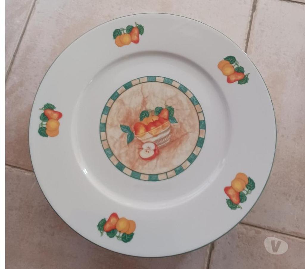 Ameublement & art de la table Gard Nimes - Photos Vivastreet Lot de 9 assiettes