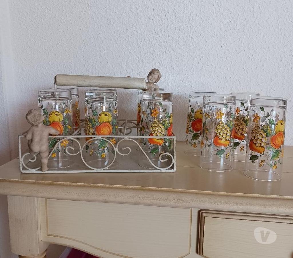 Ameublement & art de la table Gard Nimes - Photos Vivastreet Ensemble de verres avec panier