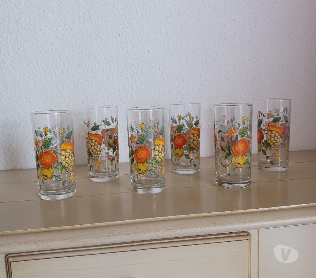 Ameublement & art de la table Gard Nimes - Photos Vivastreet Ensemble de verres avec panier