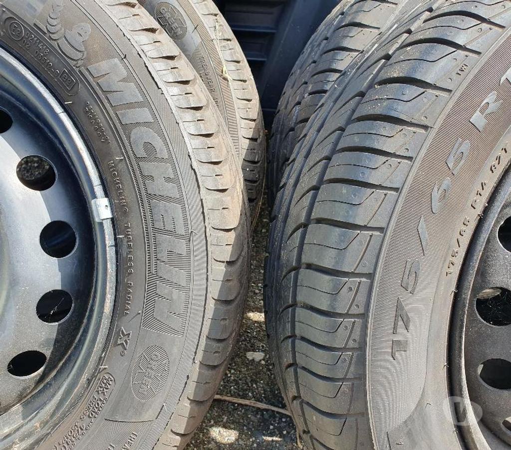 Pièces et services auto Loire St Etienne - Photos Vivastreet 4 roues été Renault Clio 175 65 14 82T Michelin