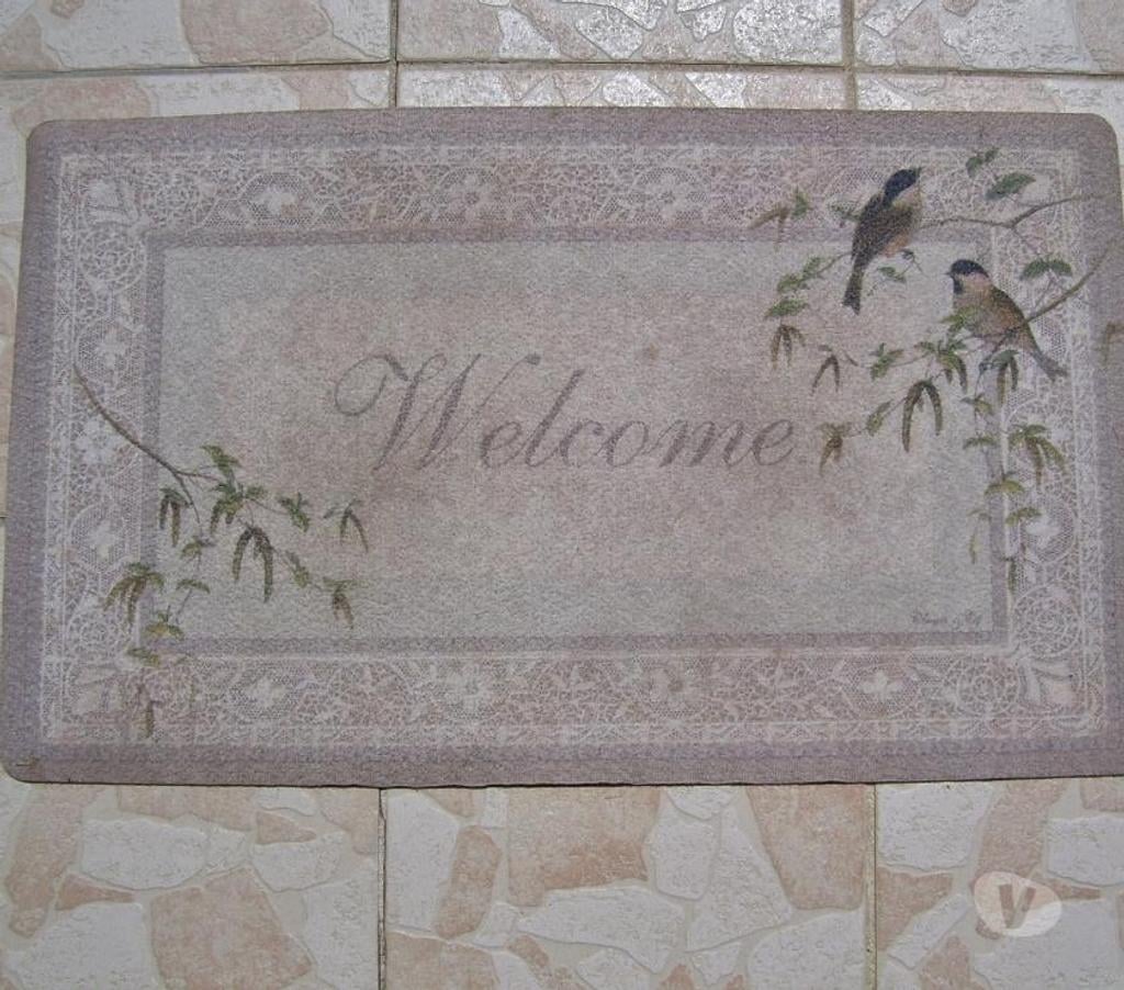 Décoration - art Oise Estrees St Denis - 60190 - Photos Vivastreet Tapis d’entrée Prix 9 euros