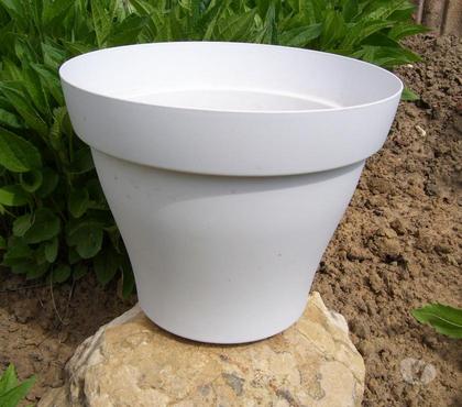 Bricolage - Jardin - Outillage Estrees St Denis Oise - Photos Vivastreet Pot de Fleur Hauteur 20 cm Diamètre 24 cm