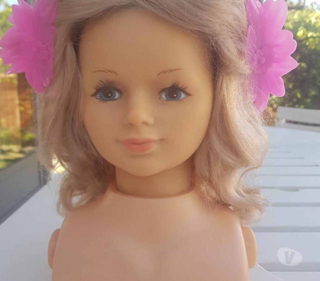 Jeux - Jouets Essonne Juvisy sur Orge - 91260 - Photos Vivastreet tete à coiffer et accessoires