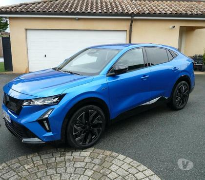 Vente voiture Fontaines St Martin Rhône - Photos Vivastreet RENAULT RAFALE ESPRIT ALPINE E-TECH FULL HYBRID 200 4D