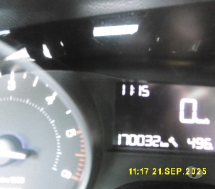 Voitures Poitiers Vienne - Photos Vivastreet 208 Diesel HDI 1,6 l. 2016, 3000e
