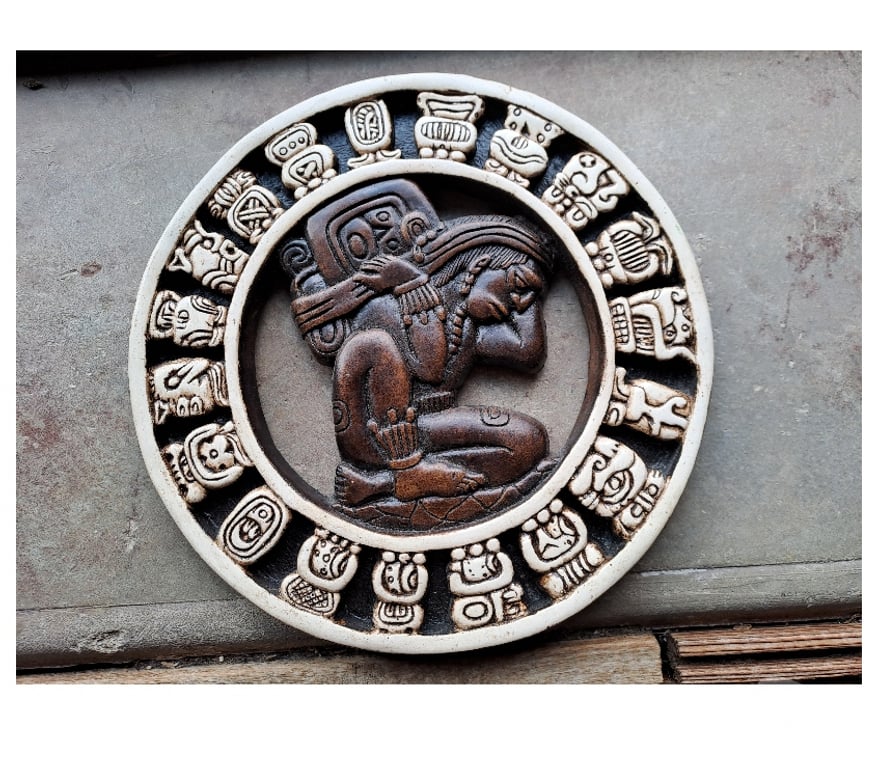 Décoration - art Seine-et-Marne Montceaux les Provins - 77151 - Photos Vivastreet calendrier maya