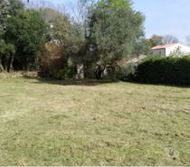 Joli terrain viabilisé sur les hauteurs de Villevieille