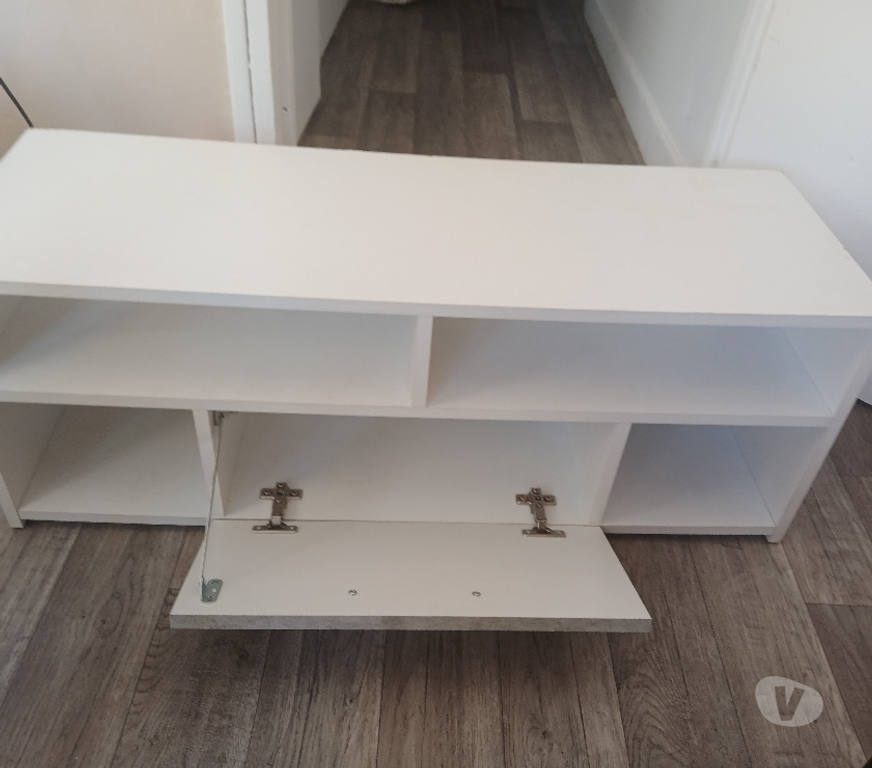 Ameublement & art de la table Seine-et-Marne Chelles - 77500 - Photos Vivastreet Vend meuble tv bas