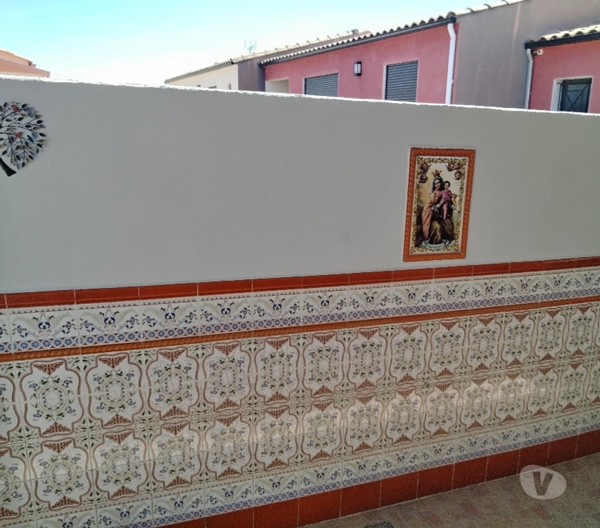 Artisans & dépannages Aude Narbonne - Photos Vivastreet A votre service pour l'intérieur de votre maison