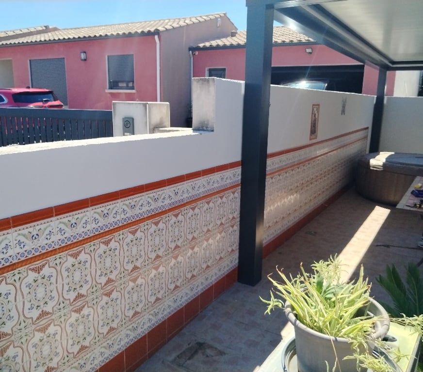 Artisans & dépannages Aude Narbonne - Photos Vivastreet A votre service pour l'intérieur de votre maison