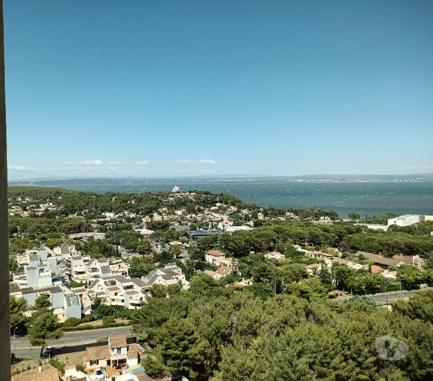 Appartements à vendre Bouches-du-Rhône Martigues - 13500 - Photos Vivastreet Vends Grand T4 à Martigues