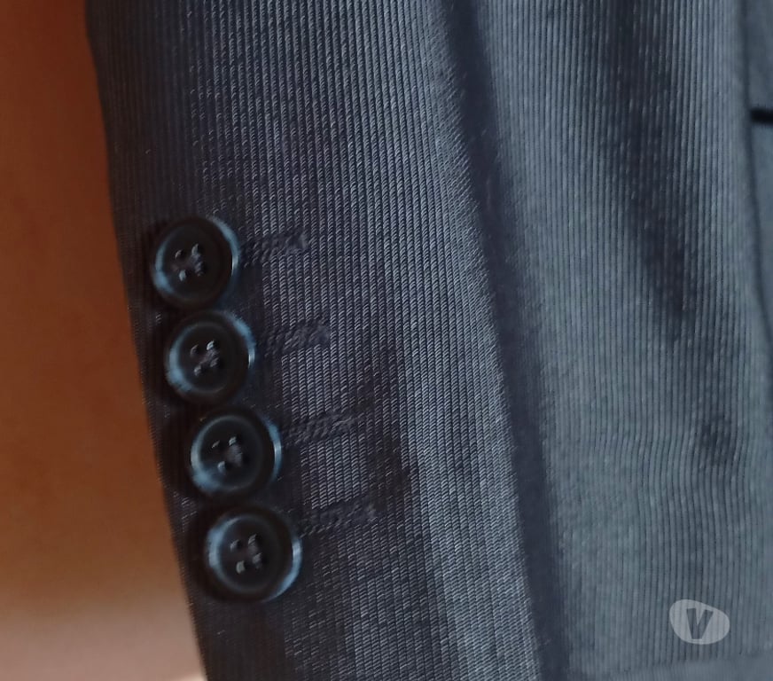 Vêtements occasion Gironde Talence - 33400 - Photos Vivastreet Veste de costume