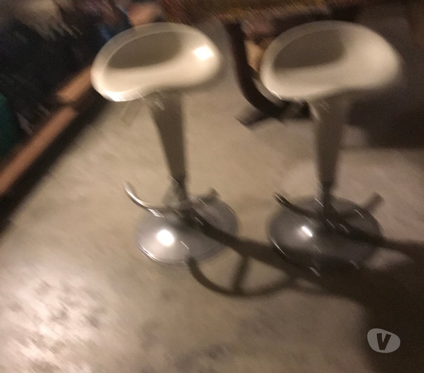 Ameublement & art de la table Nord Dunkerque - Photos Vivastreet tabourets de bar