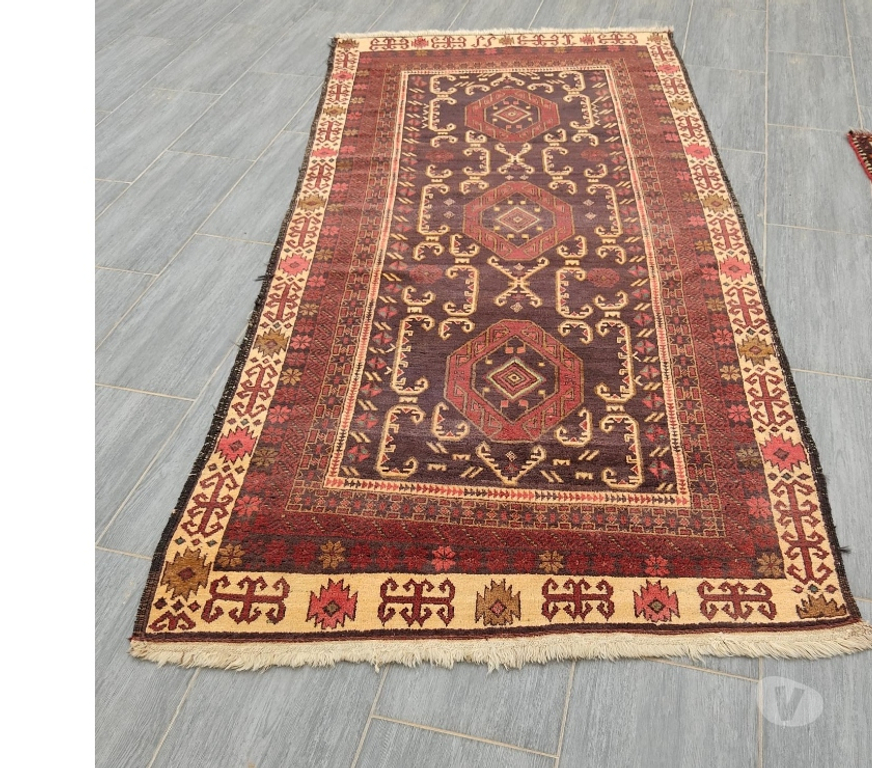 Décoration - art Vendée Soullans - 85300 - Photos Vivastreet Tapis laine en bon état
