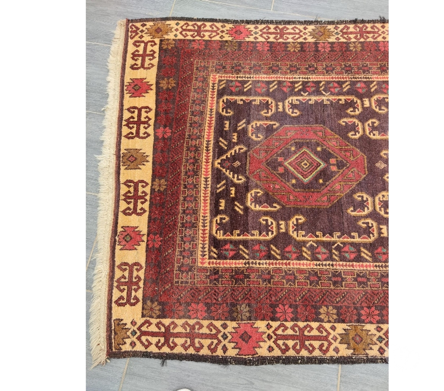 Décoration - art Vendée Soullans - 85300 - Photos Vivastreet Tapis laine en bon état
